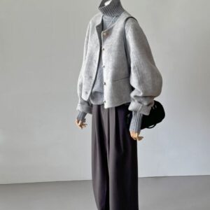 Áo Mangto Phối Nút To Cá Tính